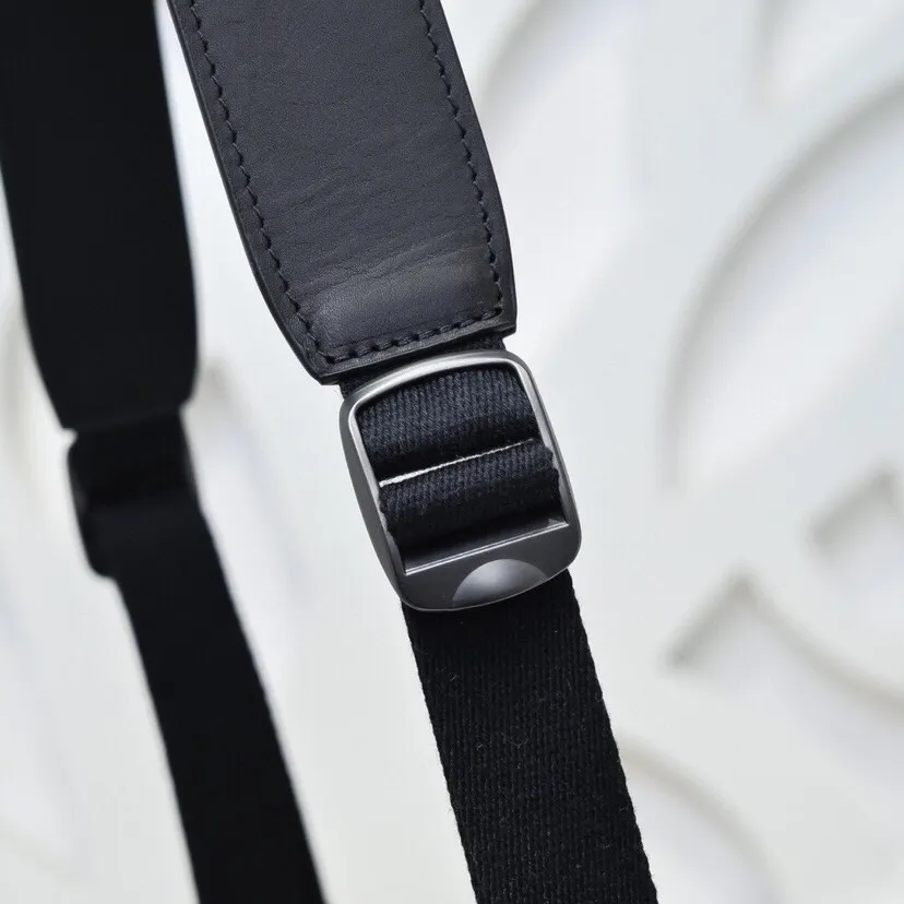 All categories 💚 Top version men’s bags 💚 BV 2024 new BV crossbody bag